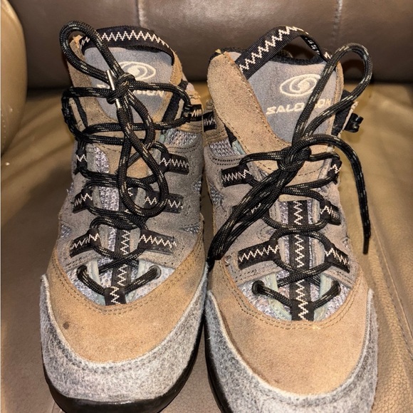 Salomon Suede Hiking Boots, Women’s size 37 2/3 - Picture 2 of 8